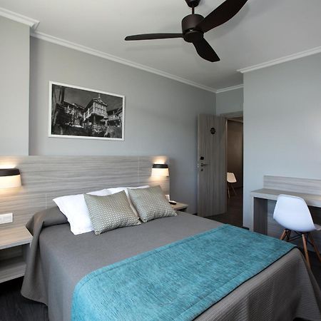 Hotel Комбарро Экстерьер фото